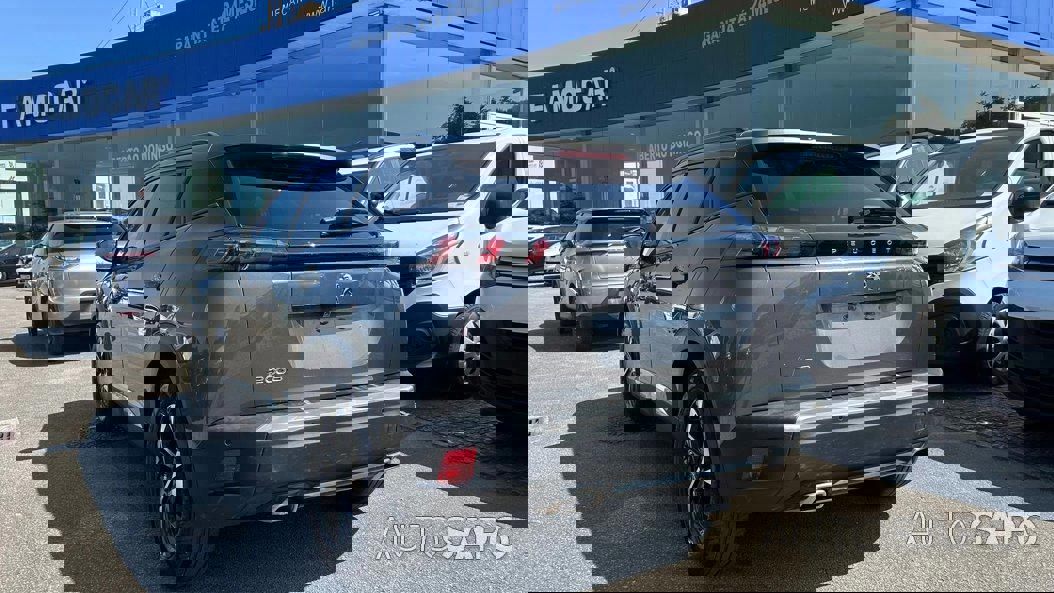 Peugeot 2008 1.2 PureTech Allure EAT8 de 2021