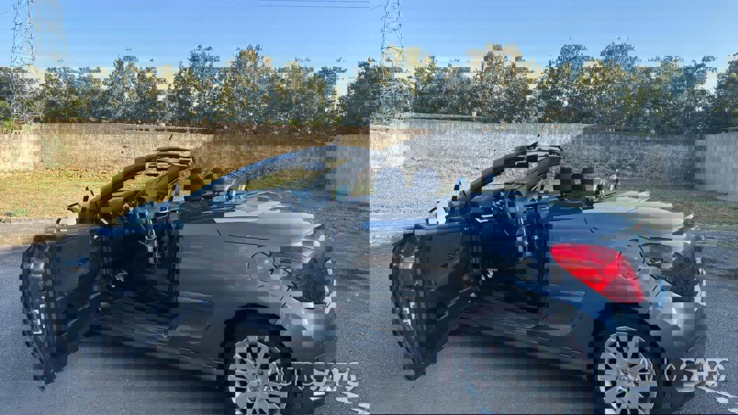 Peugeot 207 CC 1.6 HDi FAP de 2008