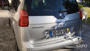 Peugeot 5008 1.6 BlueHDi Allure EAT6 J17 de 2011