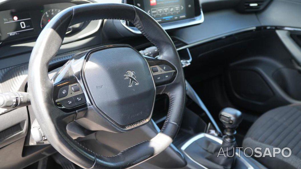 Peugeot 2008 1.2 PureTech Active Pack de 2021