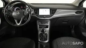 Opel Astra de 2019
