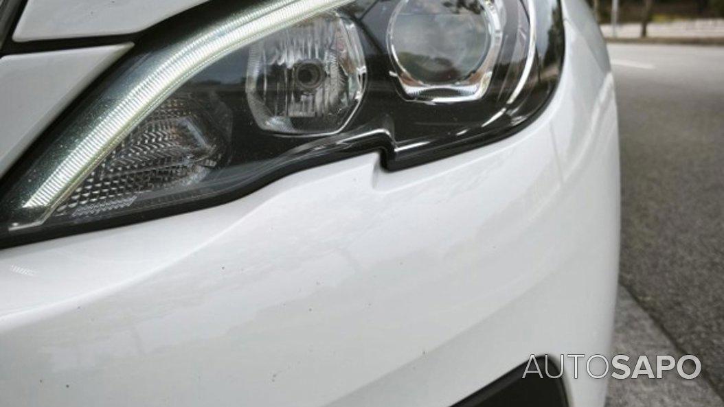 Peugeot 308 1.5 BlueHDi Style de 2021