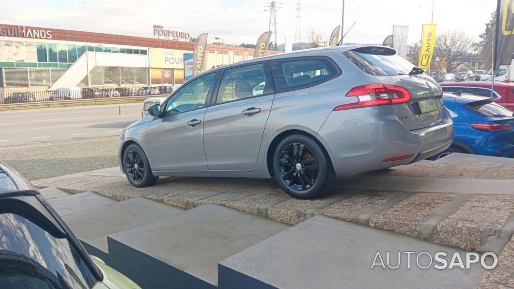 Peugeot 308 1.2 PureTech Active de 2019