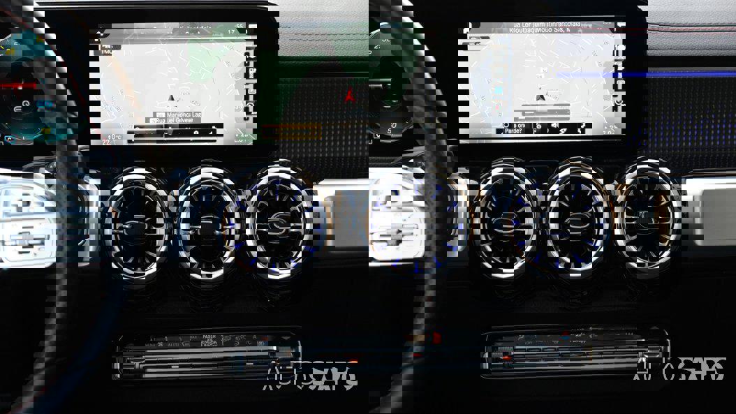 Mercedes-Benz EQB de 2022