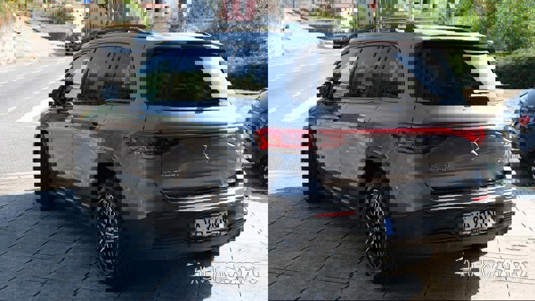 Mercedes-Benz EQB de 2022
