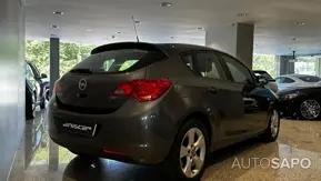 Opel Astra de 2010
