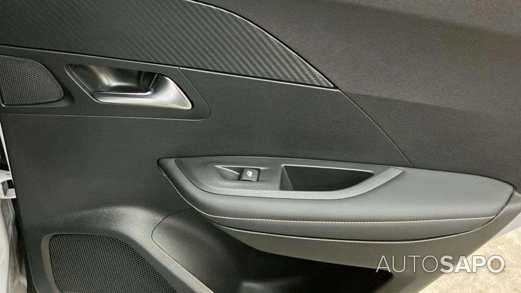 Peugeot 2008 1.2 PureTech Allure de 2024