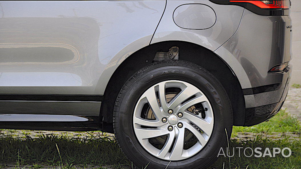 Land Rover Range Rover Evoque 1.5 P300e AWD R-Dynamic S Auto de 2023