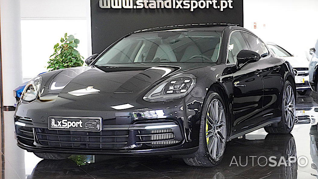 Porsche Panamera 4 E-Hybrid de 2020