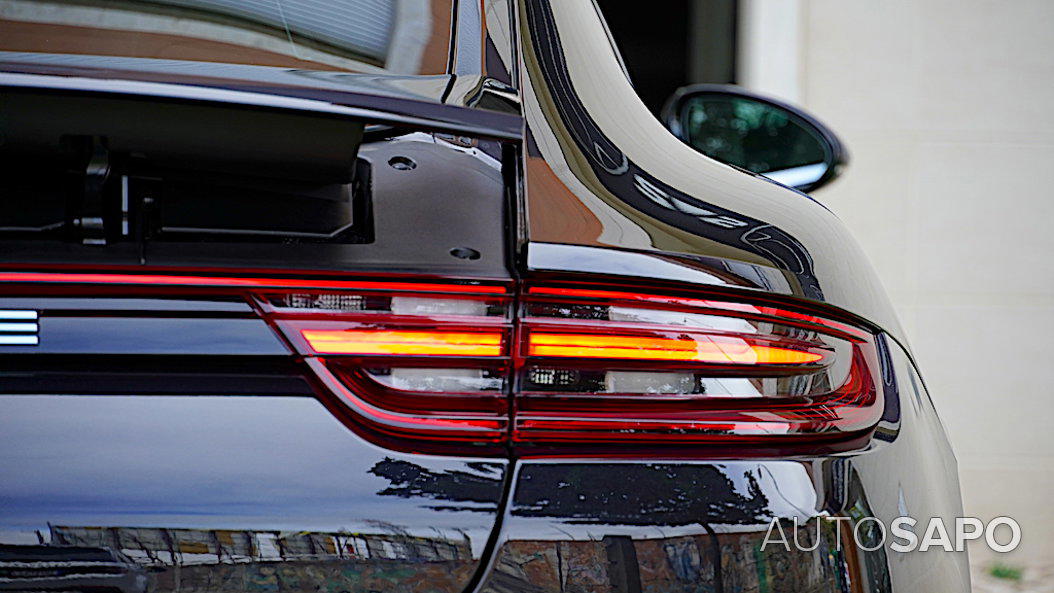 Porsche Panamera 4 E-Hybrid de 2020