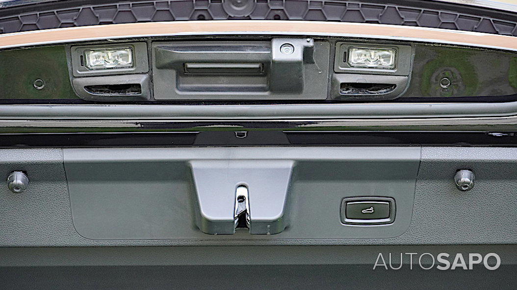 Porsche Panamera 4 E-Hybrid de 2020