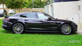 Porsche Panamera 4 E-Hybrid de 2020