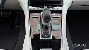 Porsche Panamera 4 E-Hybrid de 2020