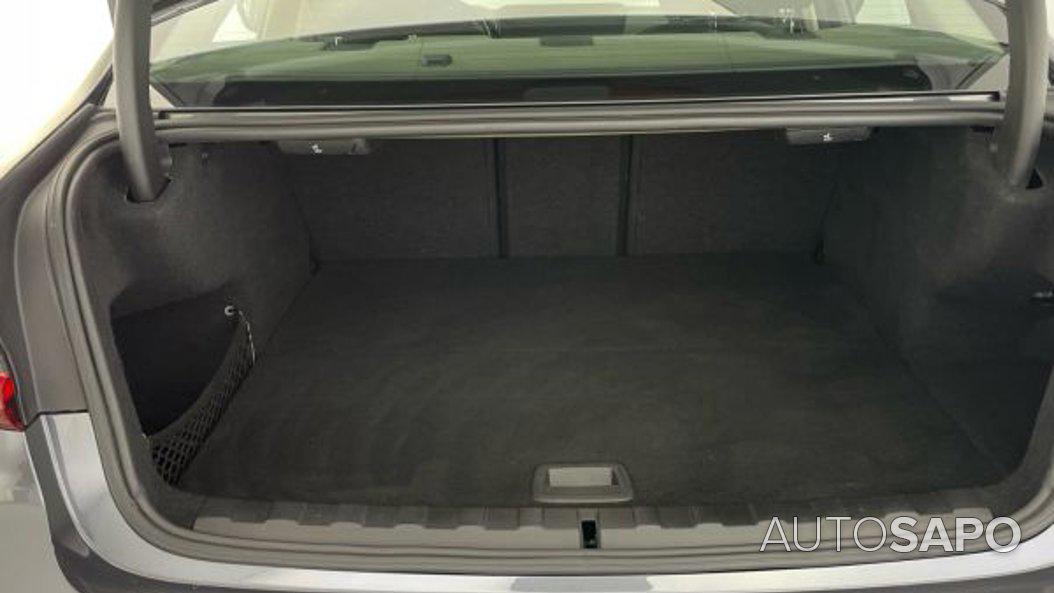 BMW Série 3 330 e Auto de 2020