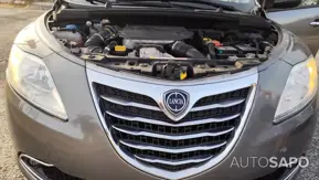 Lancia Ypsilon 1.3 M-jet S&S Gold de 2013