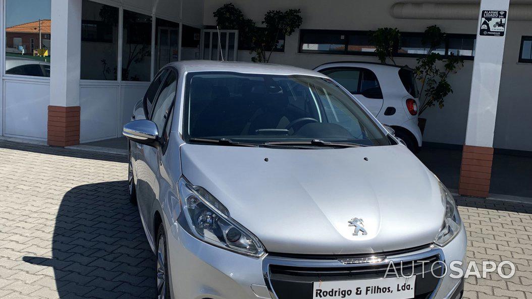 Peugeot 208 1.2 PureTech Style de 2016