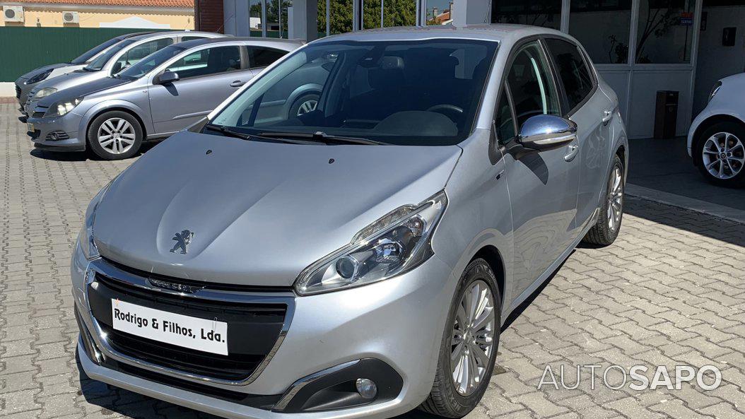 Peugeot 208 1.2 PureTech Style de 2016