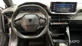 Peugeot e-2008 de 2024