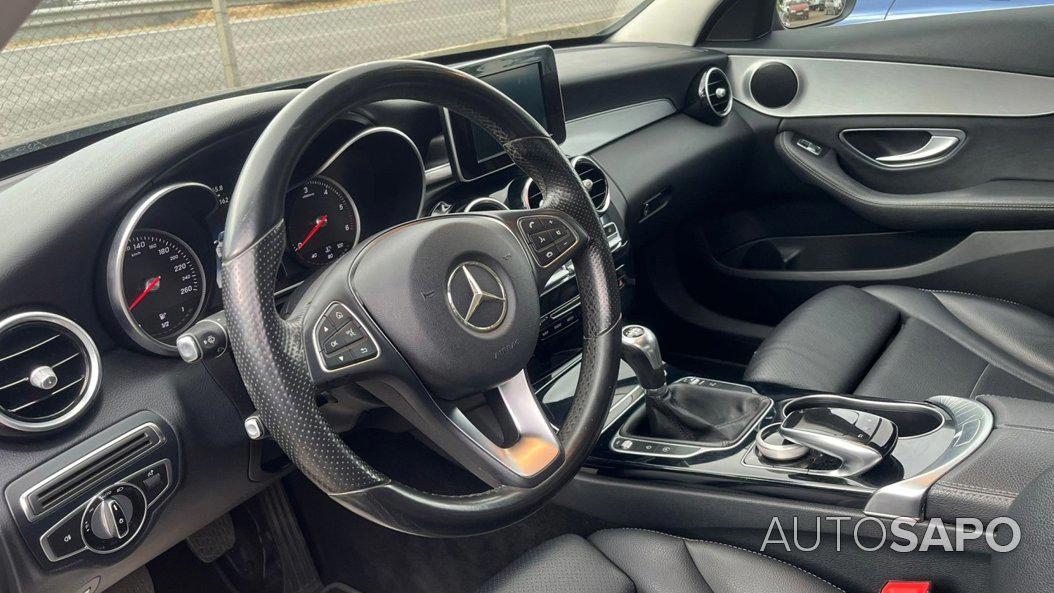 Mercedes-Benz Classe C 220 d Avantgarde de 2016