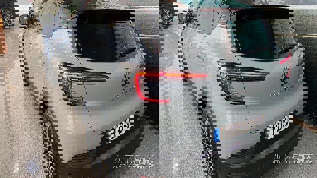 Renault Captur 1.0 TCe Zen Bi-Fuel de 2025