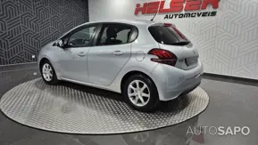 Peugeot 208 1.6 Blue HDI Style de 2015