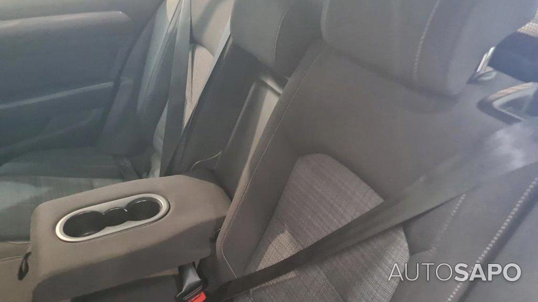 Volkswagen Passat 2.0 TDI Business DSG de 2019