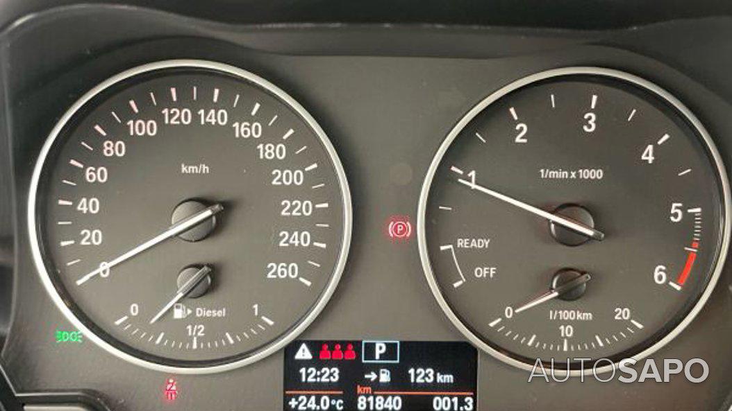 BMW Série 2 Active Tourer 216 d Auto de 2017