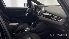 BMW Série 2 Active Tourer 216 d Auto de 2017