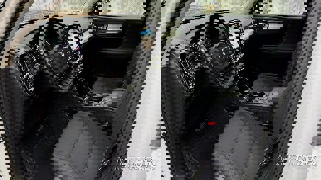 Volvo XC40 1.5 T2 Momentum Core Geartronic de 2021