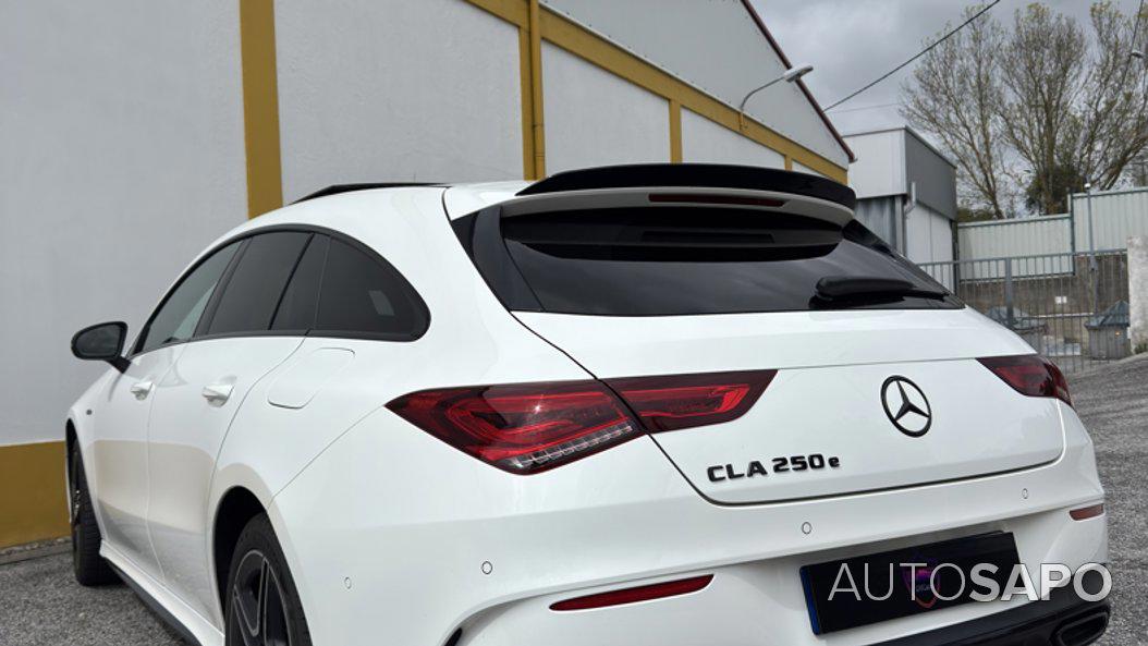 Mercedes-Benz Classe CLA 250 e Shooting Brake AMG Line de 2021
