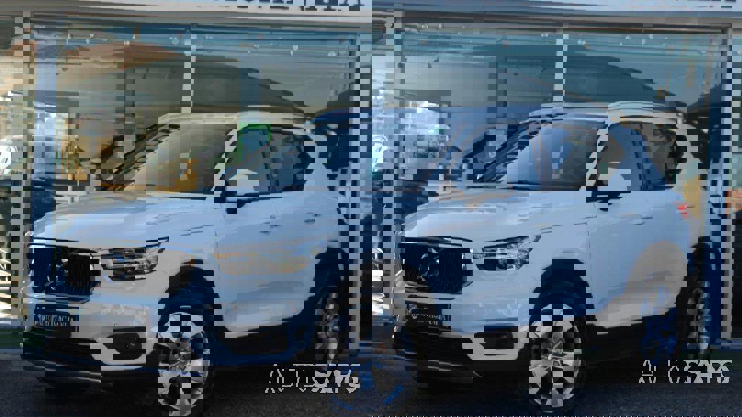 Volvo XC40 1.5 T2 Momentum Core de 2021