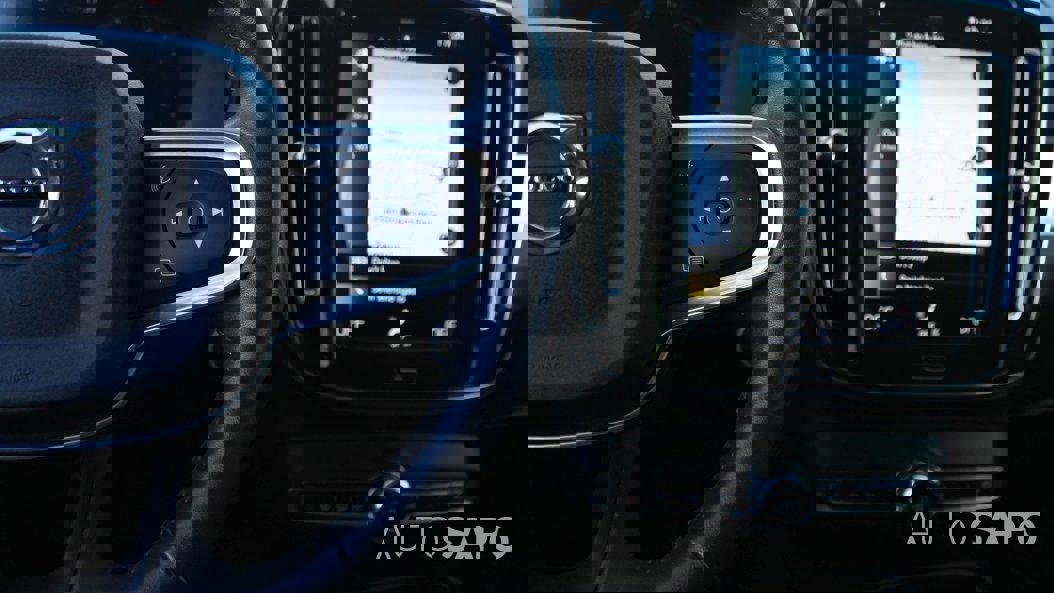 Volvo XC40 1.5 T2 Momentum Core de 2021