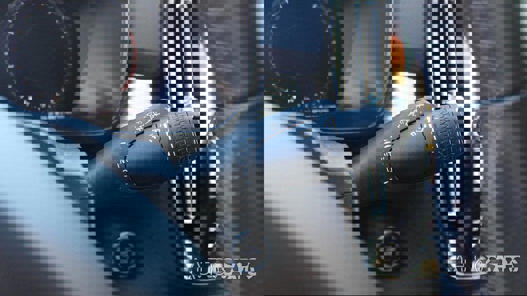 Volvo XC40 1.5 T2 Momentum Core de 2021