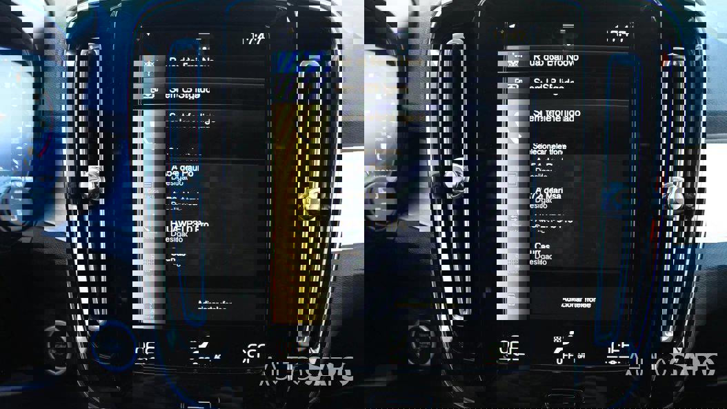 Volvo XC40 1.5 T2 Momentum Core de 2021