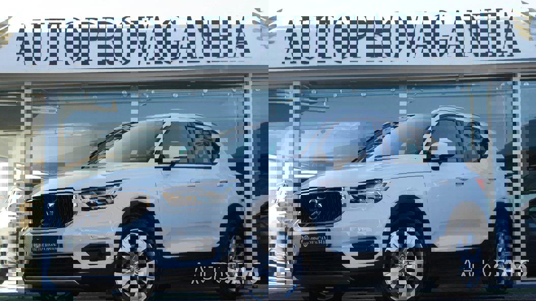 Volvo XC40 1.5 T2 Momentum Core de 2021