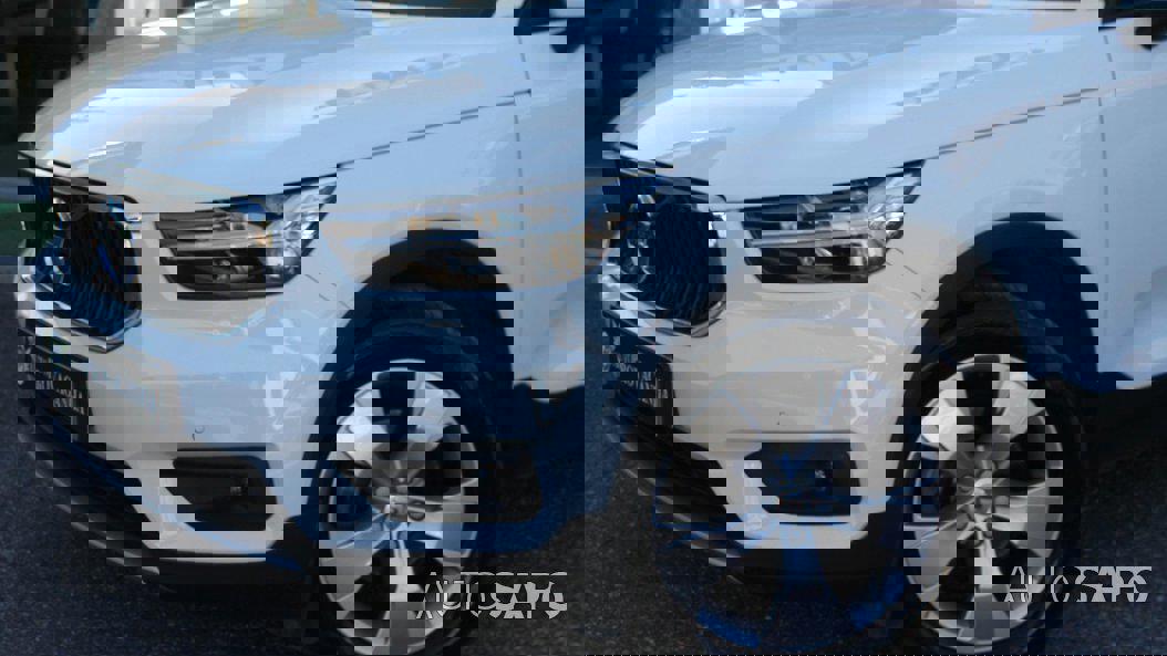 Volvo XC40 1.5 T2 Momentum Core de 2021