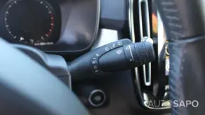 Volvo XC40 1.5 T2 Momentum Core de 2021