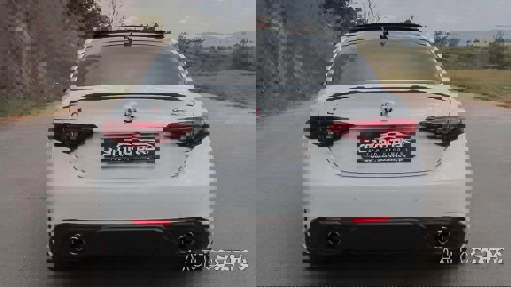 Alfa Romeo Giulia 2.2 D Veloce Q4 AT8 de 2019