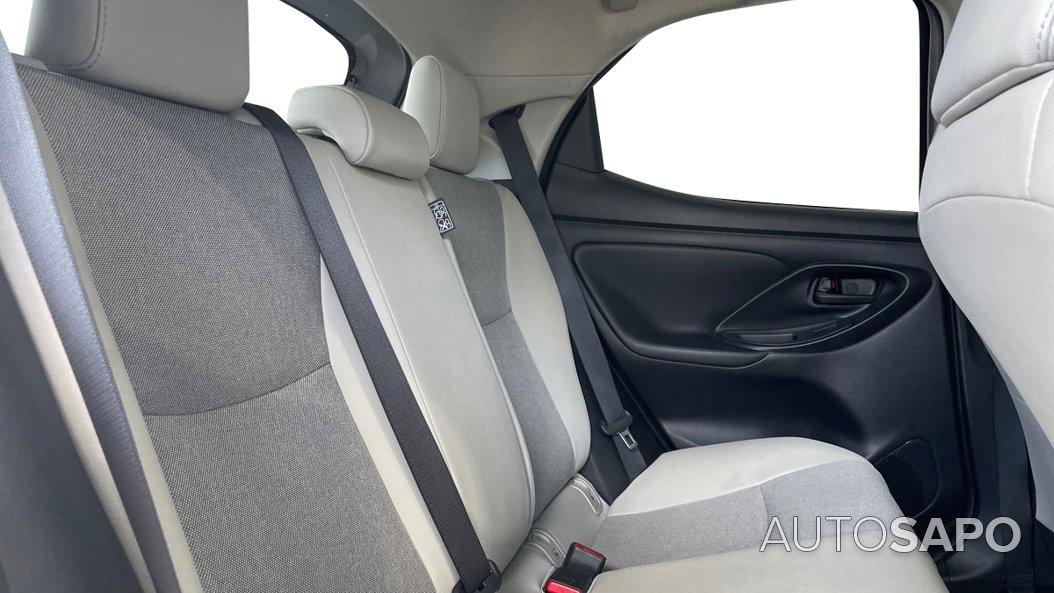 Toyota Yaris 1.5 HDF Luxury de 0