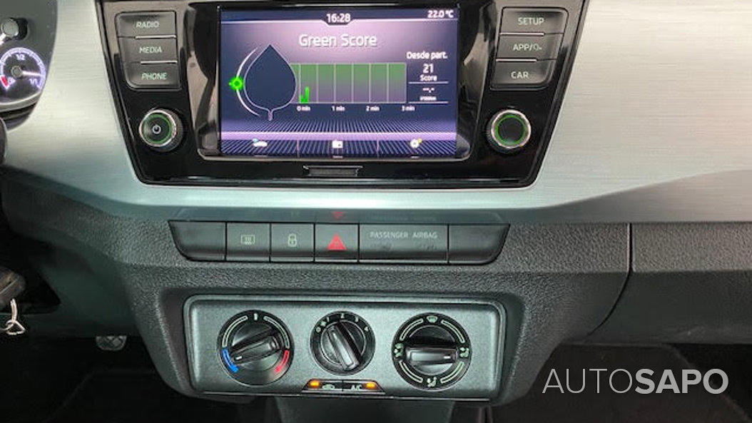 Skoda Fabia 1.0 TSI Active de 2021