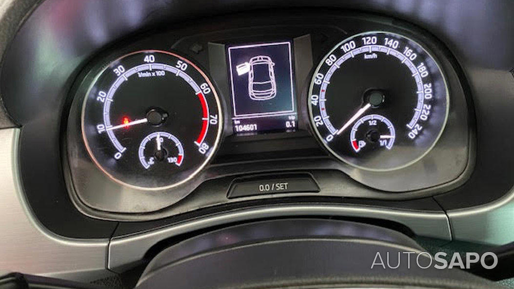 Skoda Fabia 1.0 TSI Active de 2021