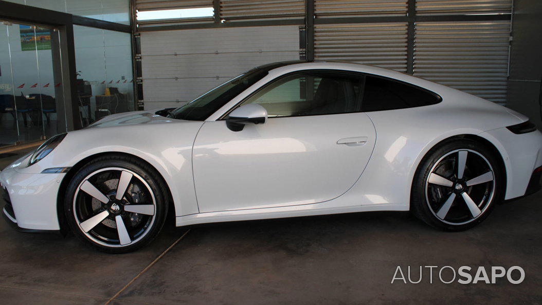 Porsche 911 Carrera de 2025