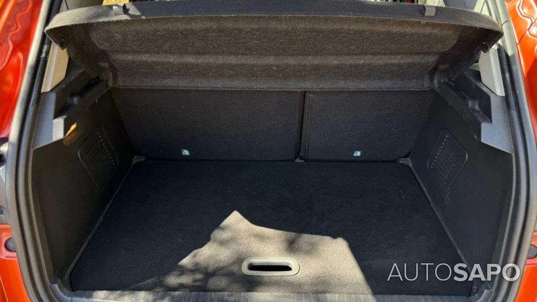 Renault Captur 1.2 TCe Exclusive EDC de 2016