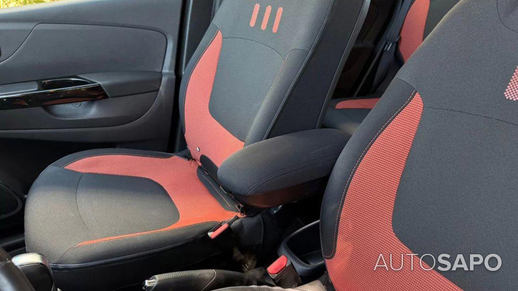 Renault Captur 1.2 TCe Exclusive EDC de 2016