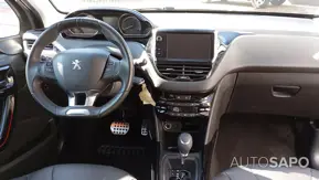 Peugeot 2008 1.2 PureTech GT Line EAT6 de 2017
