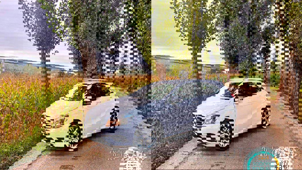 Mercedes-Benz Classe A 180 CDi B.E. Urban de 2013