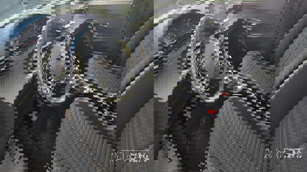 Peugeot 2008 1.2 PureTech Active de 2024