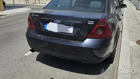 Ford Mondeo 2.0 Ghia de 2001