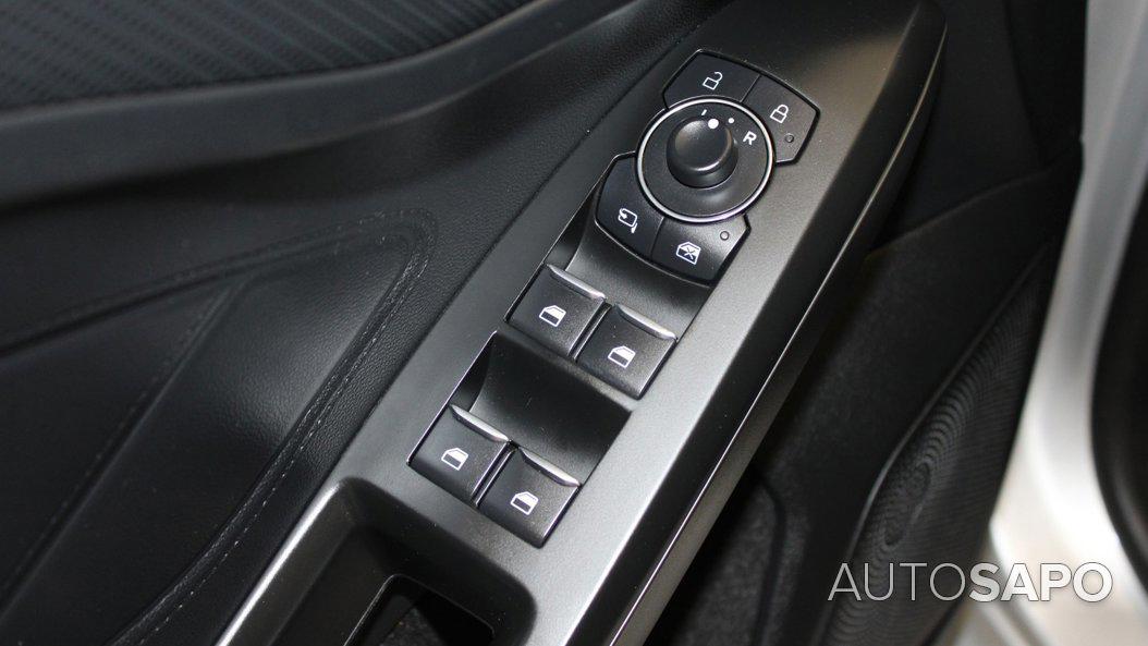 Ford Focus 1.0 EcoBoost MHEV ST-Line de 2022