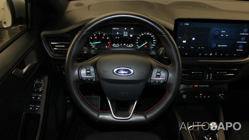 Ford Focus 1.0 EcoBoost MHEV ST-Line de 2022